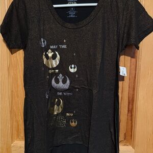 Star Wars Women’s Black and Gold Graphic Tee